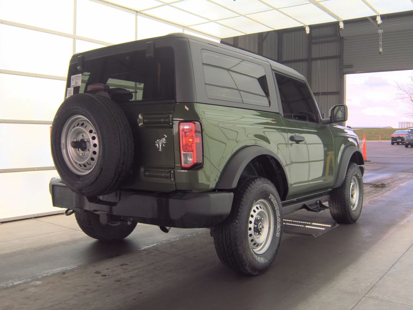 FORD BRONCO - 6