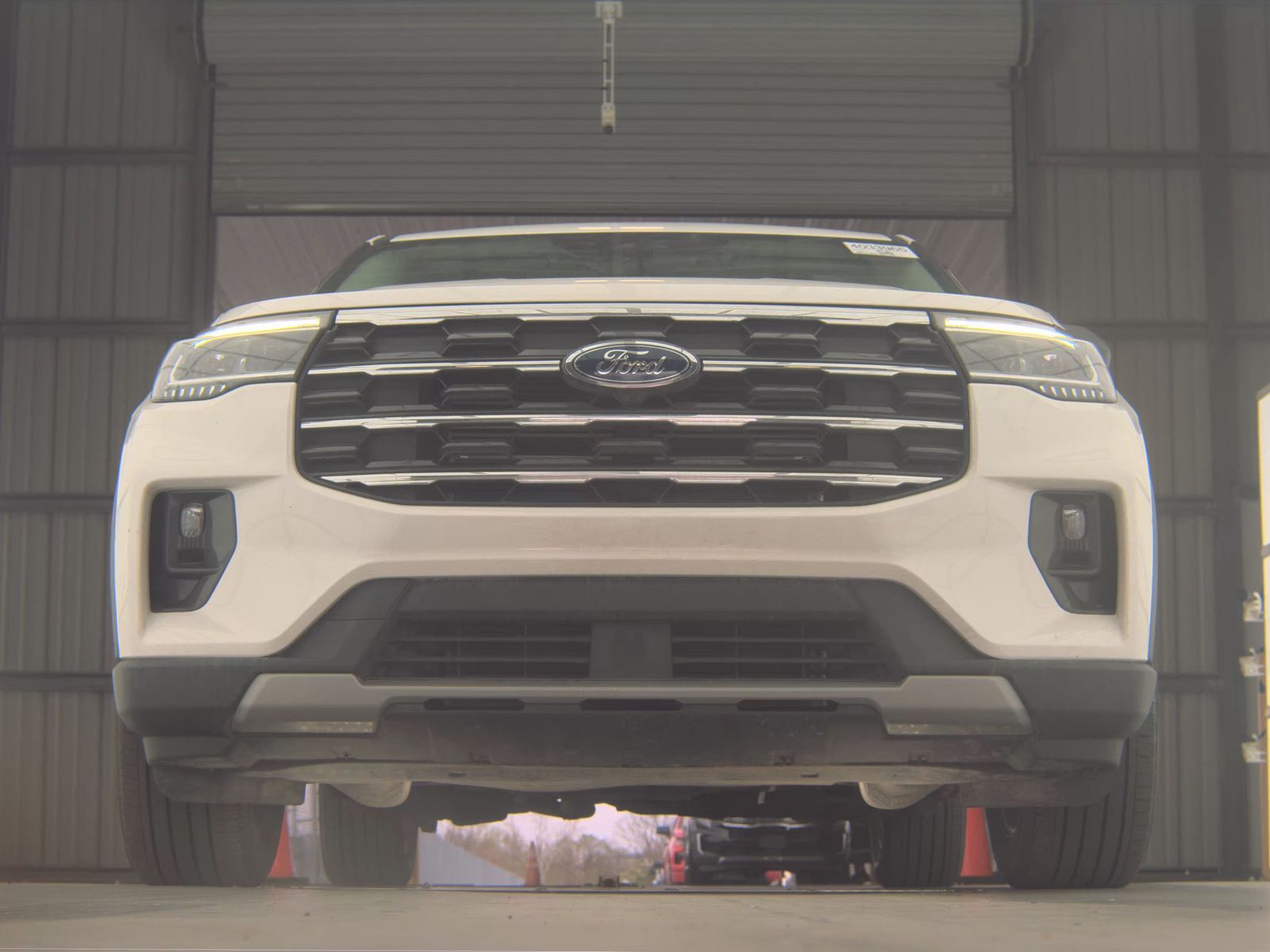 FORD EXPLORER - 4
