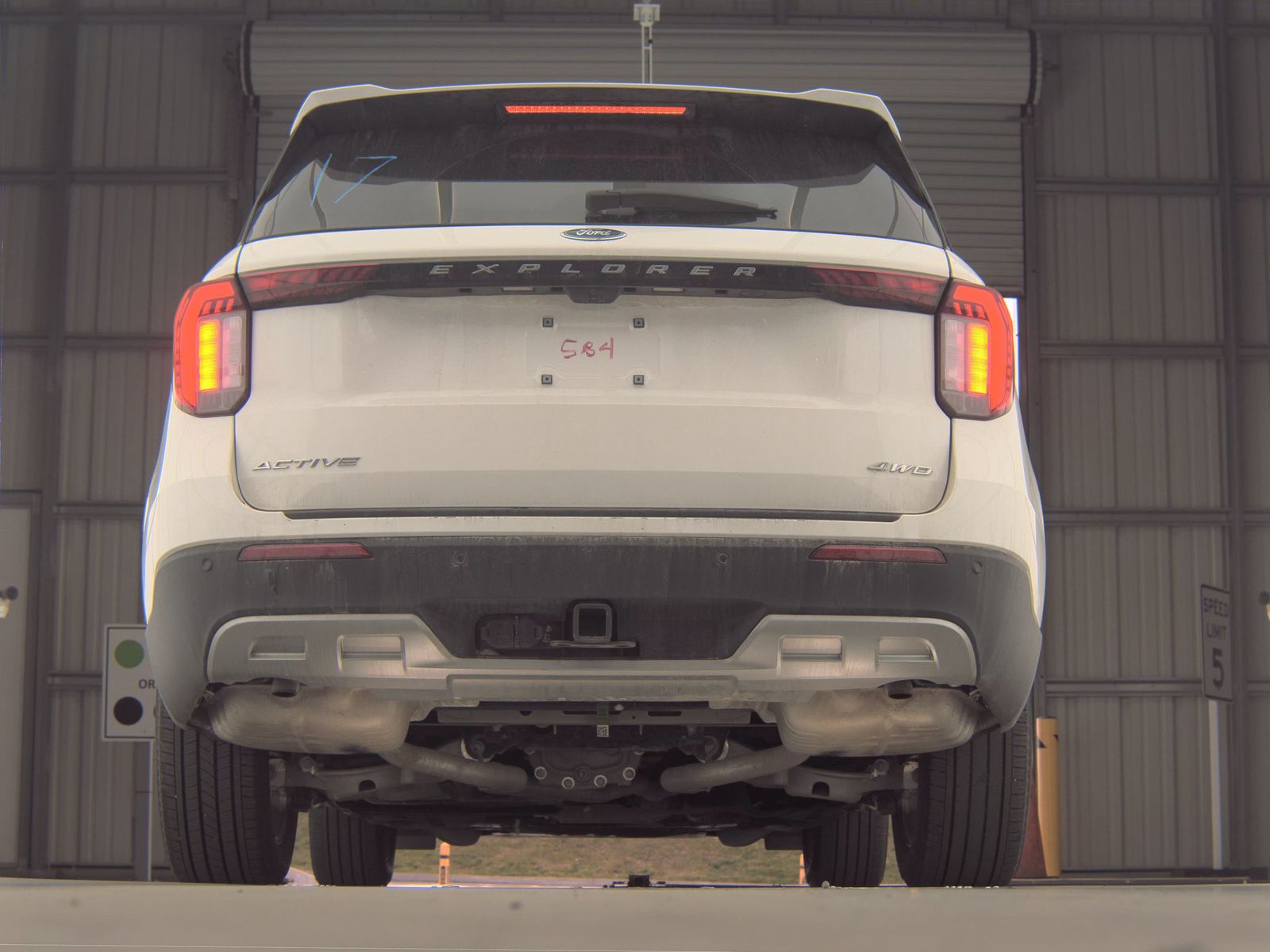 FORD EXPLORER - 8