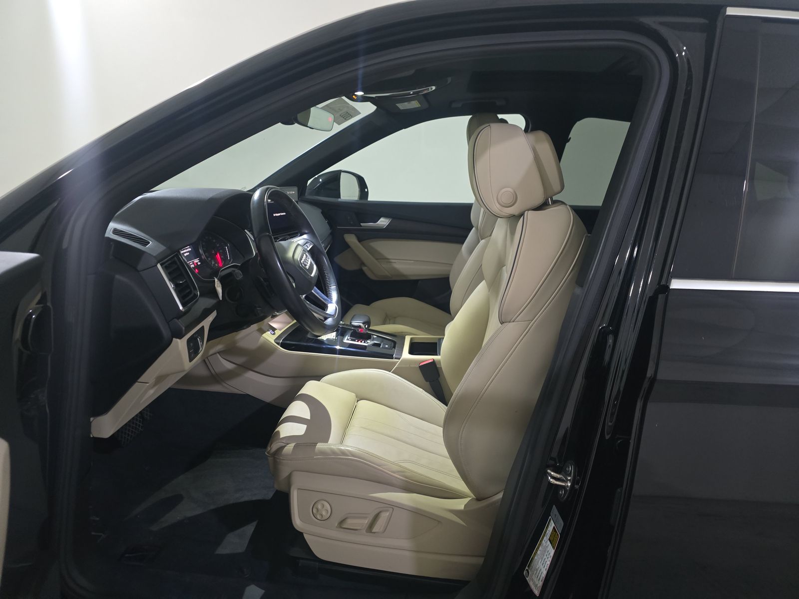 2022 Audi Q5 S line Premium FWD