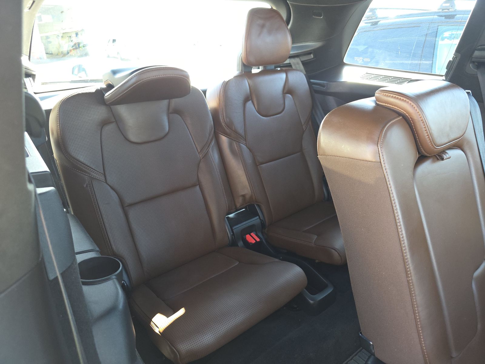 Volvo XC90 T6 Inscription 7-Passenger снимка Volvo XC90 T6 Inscription 7-Passenger