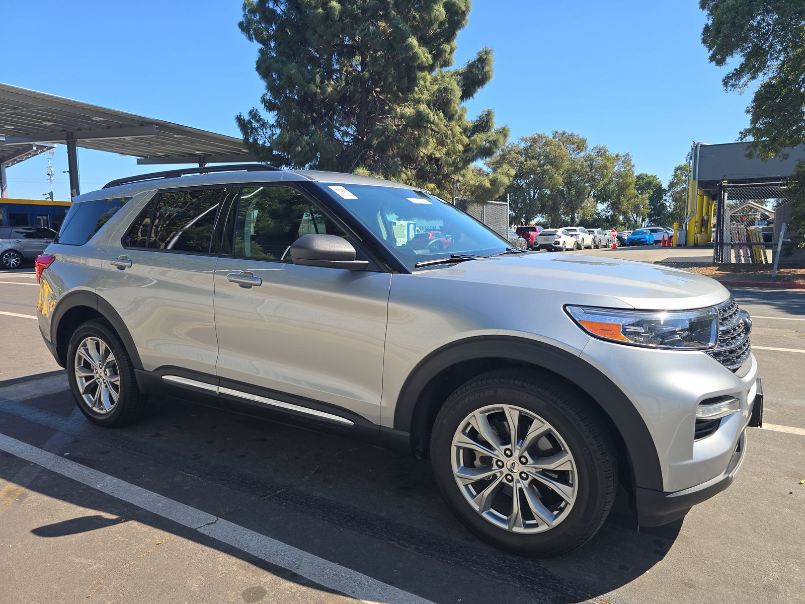 2023 Ford Explorer XLT AWD