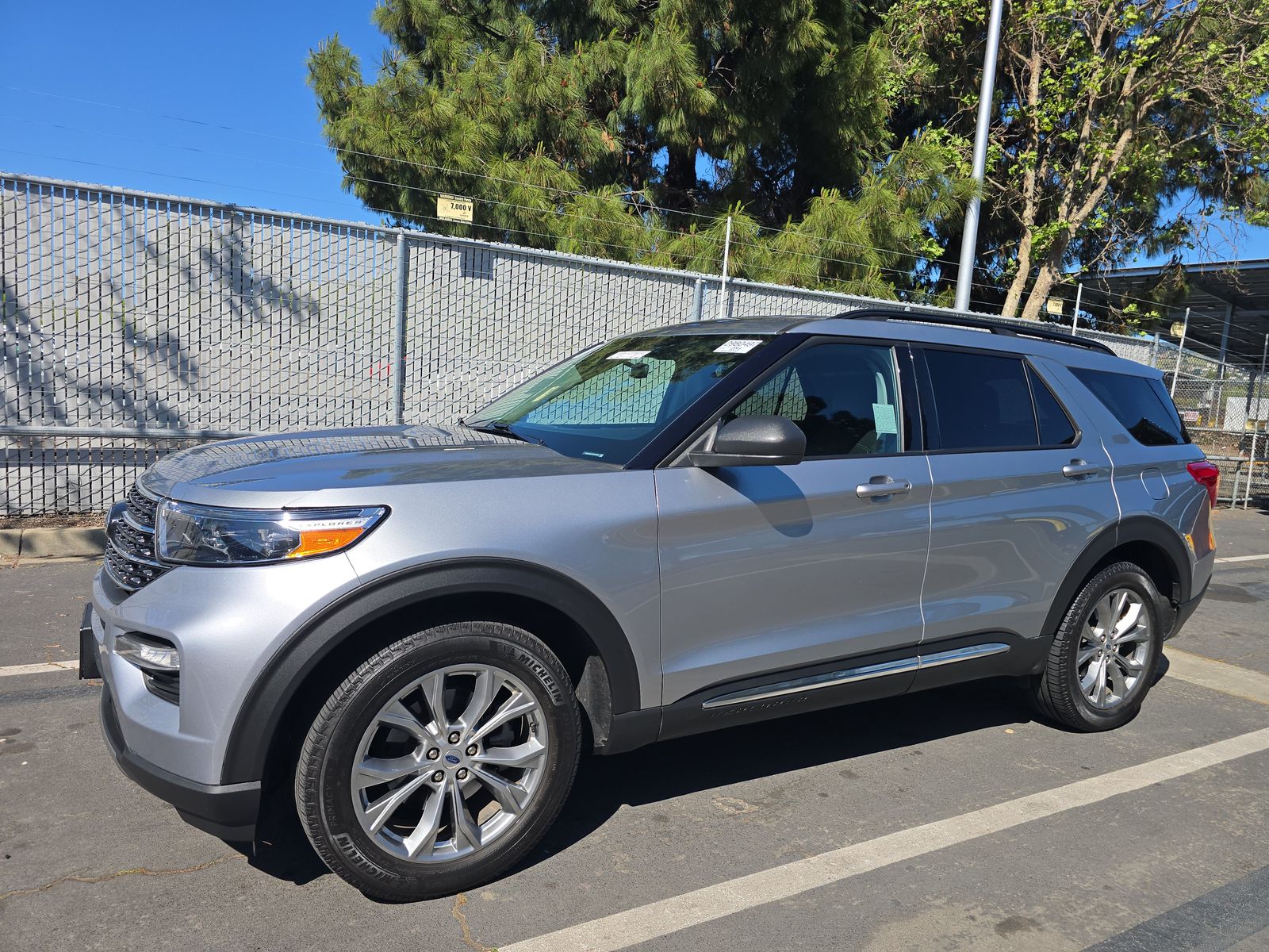 2023 Ford Explorer XLT AWD