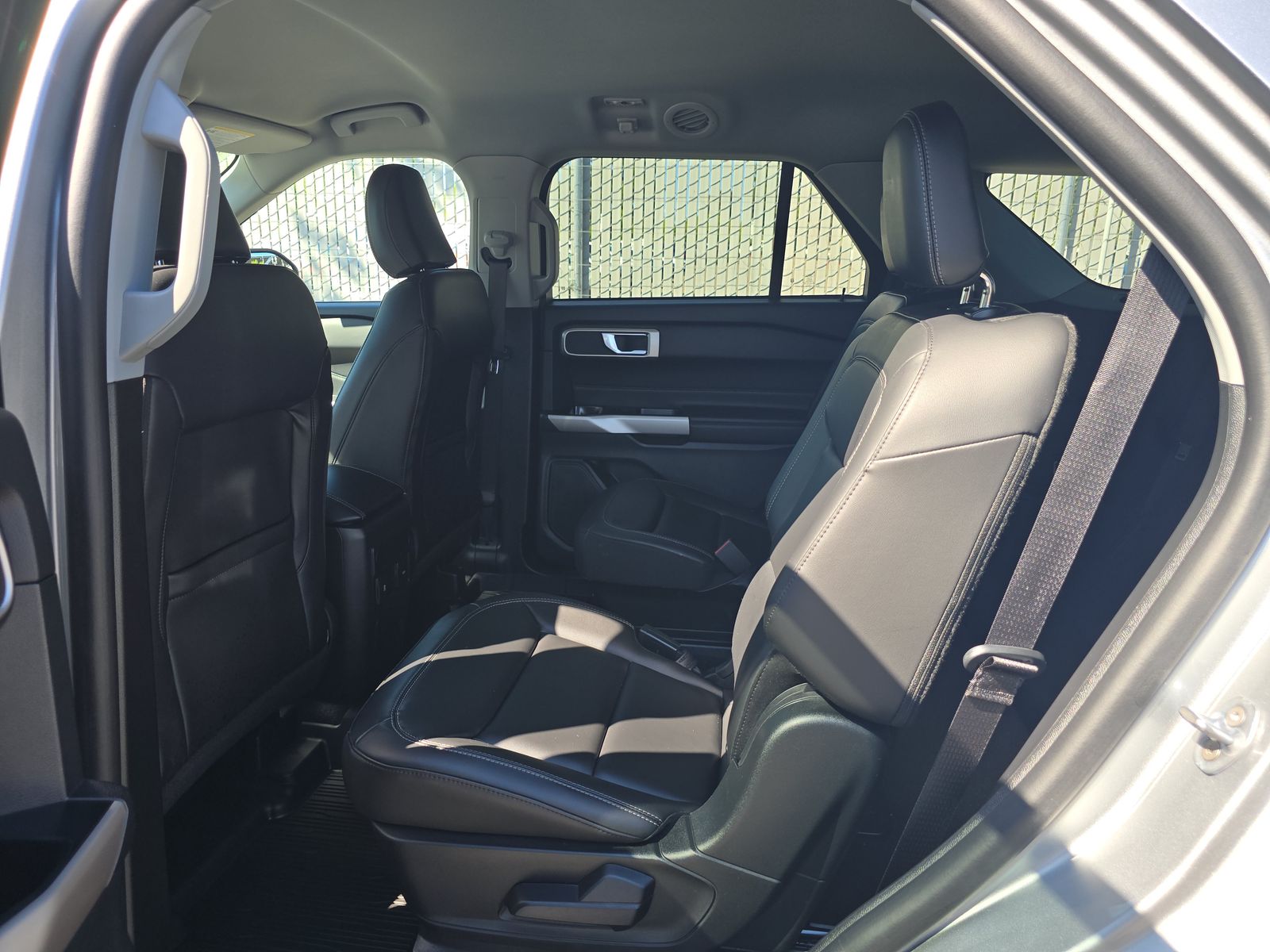 2023 Ford Explorer XLT AWD