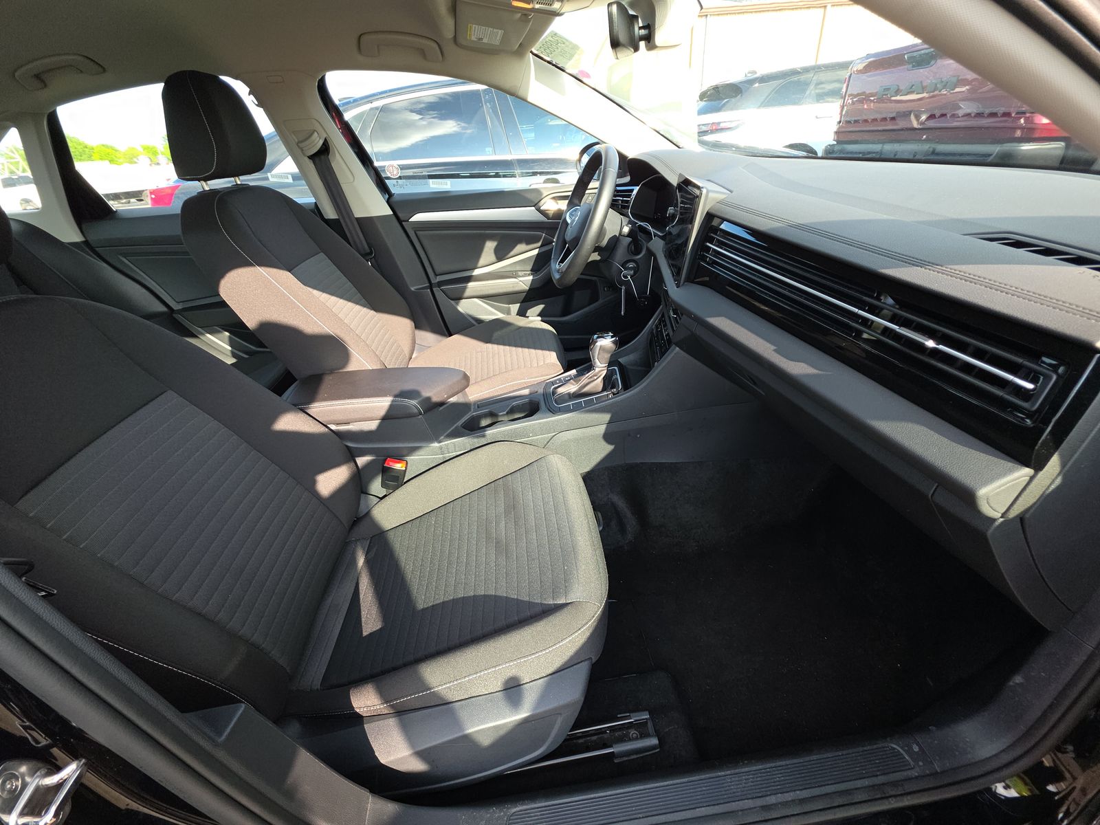 2025 Volkswagen Jetta 1.5T S FWD