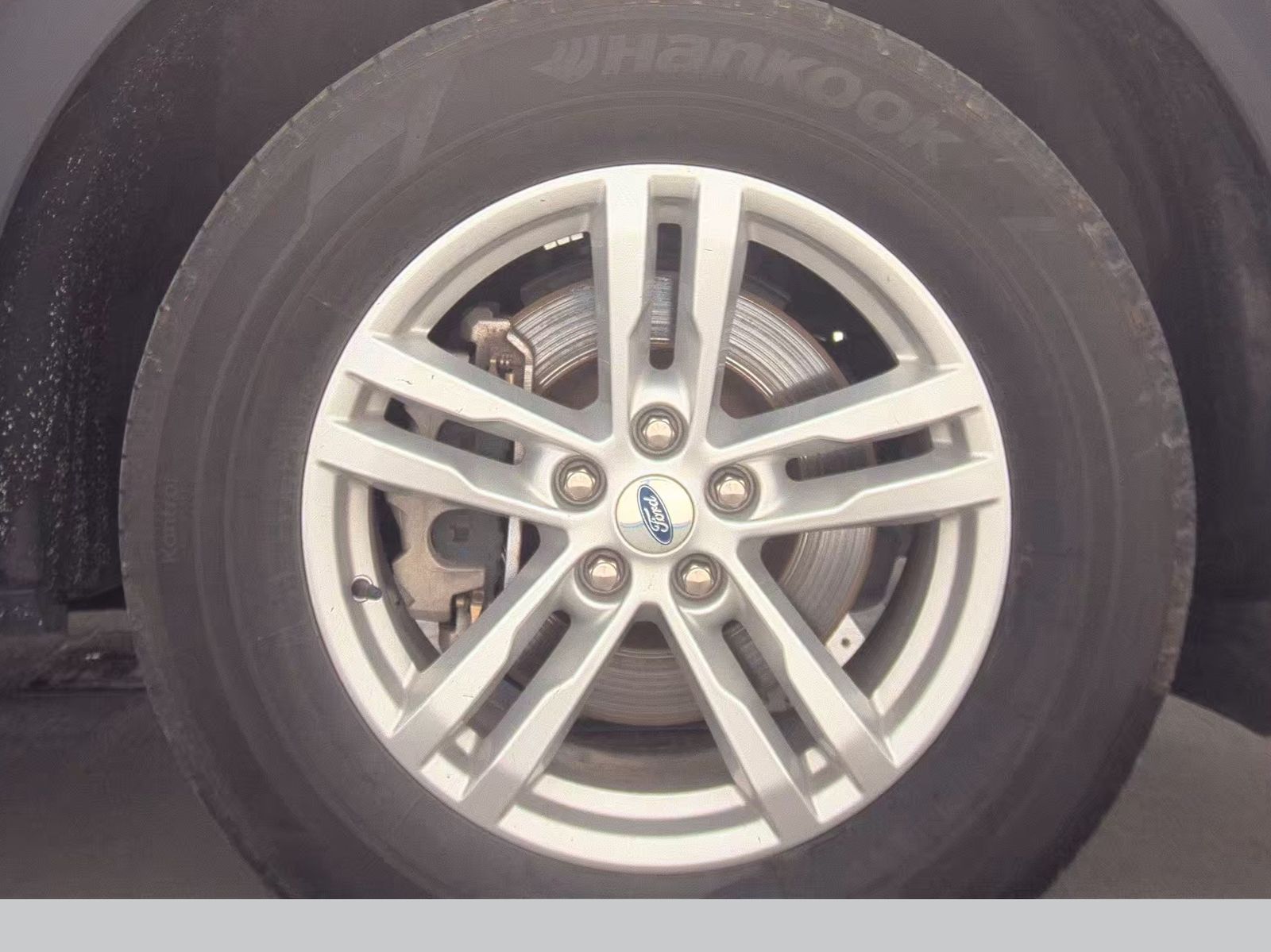 2023 Ford Explorer XLT AWD