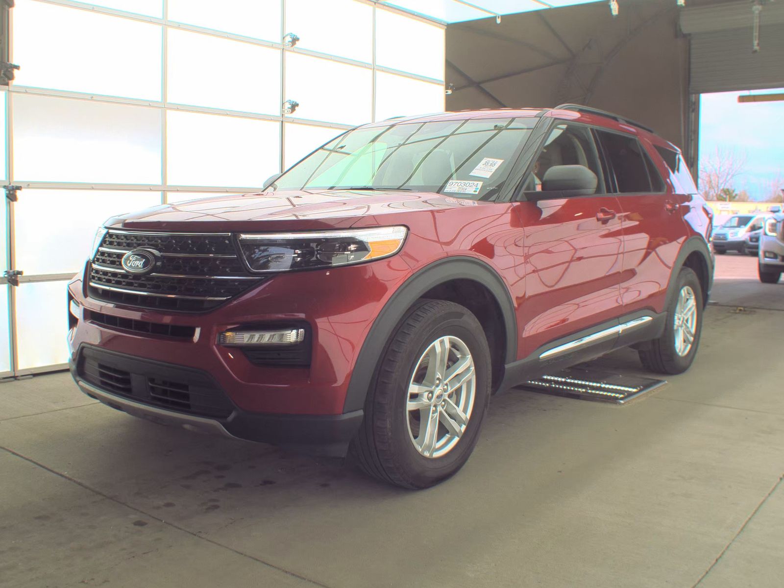 2023 Ford Explorer XLT AWD