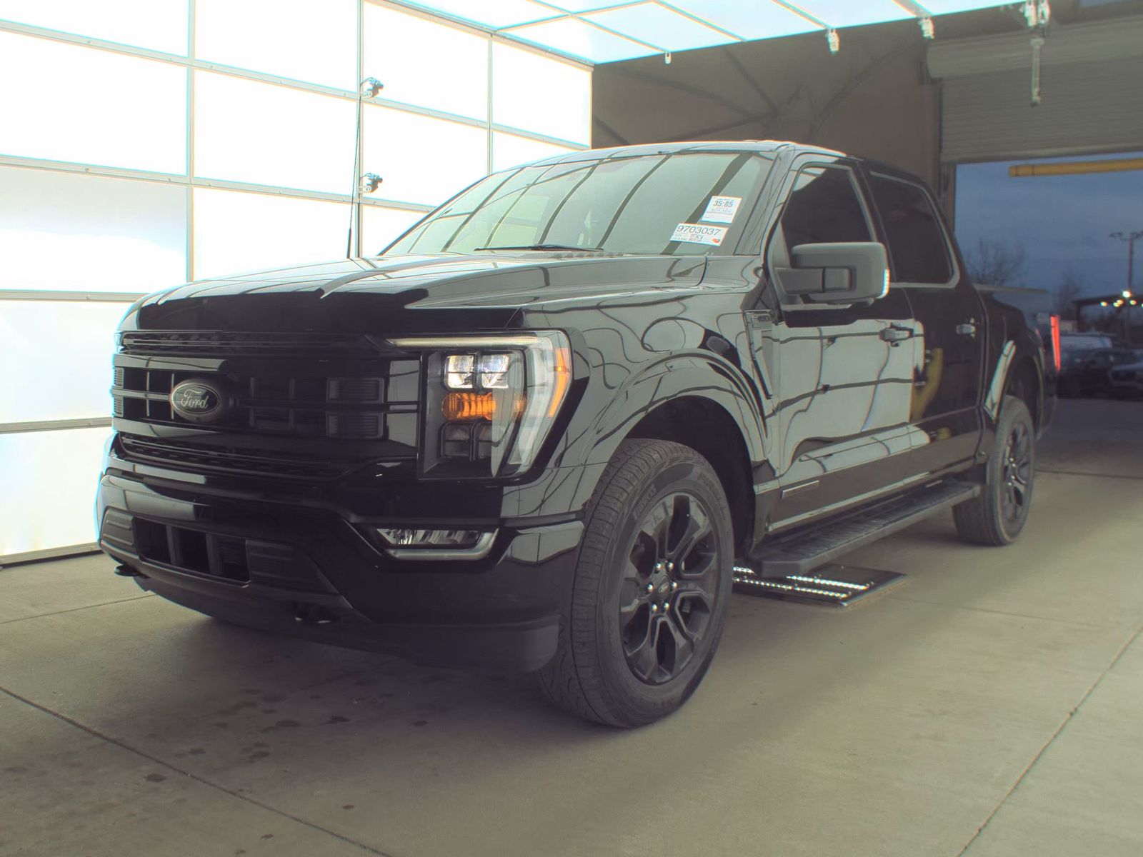 2023 Ford F-150 Hybrid XLT AWD