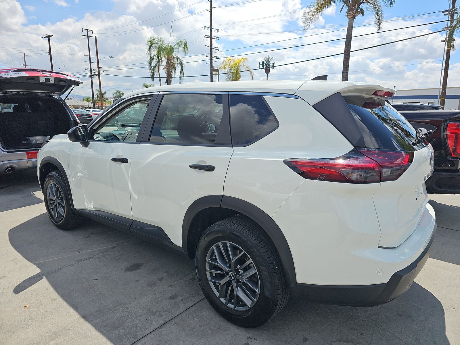 2024 Nissan Rogue S FWD