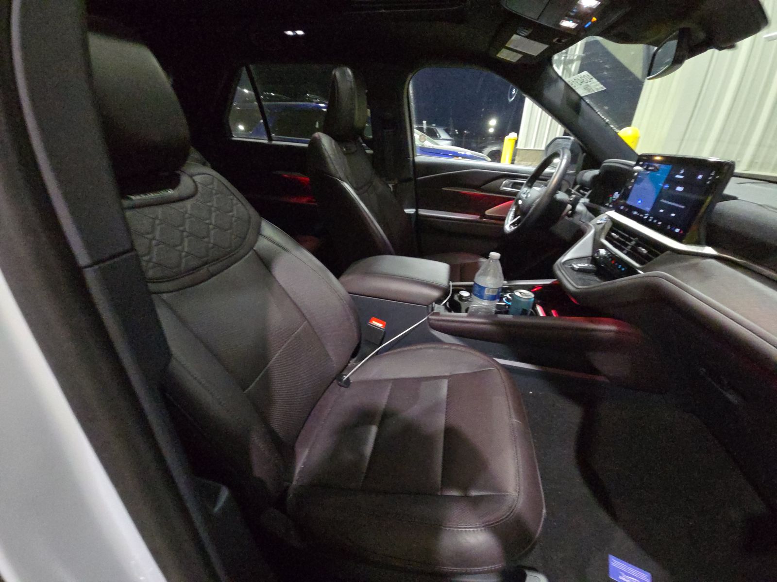 2025 Ford Explorer Platinum AWD