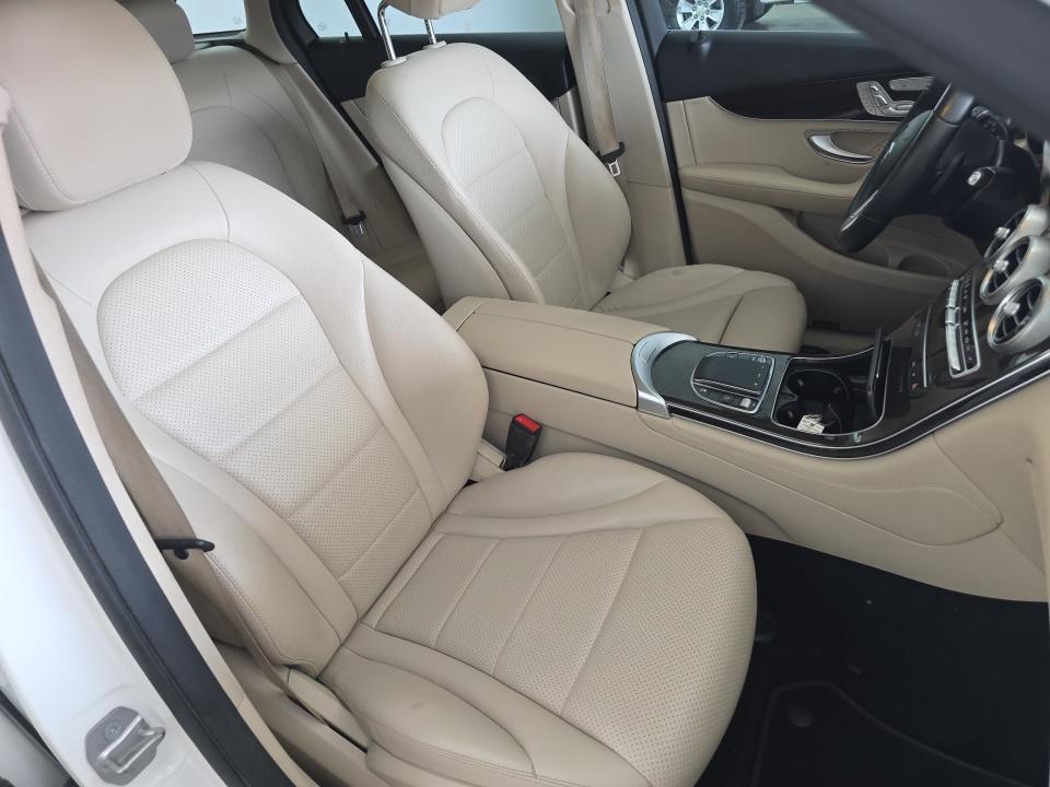 2020 Mercedes-Benz GLC GLC 300 RWD