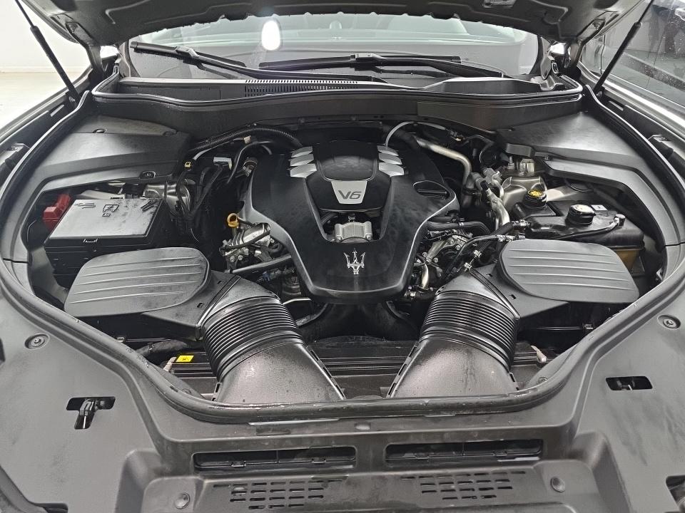 2019 Maserati Levante Base AWD