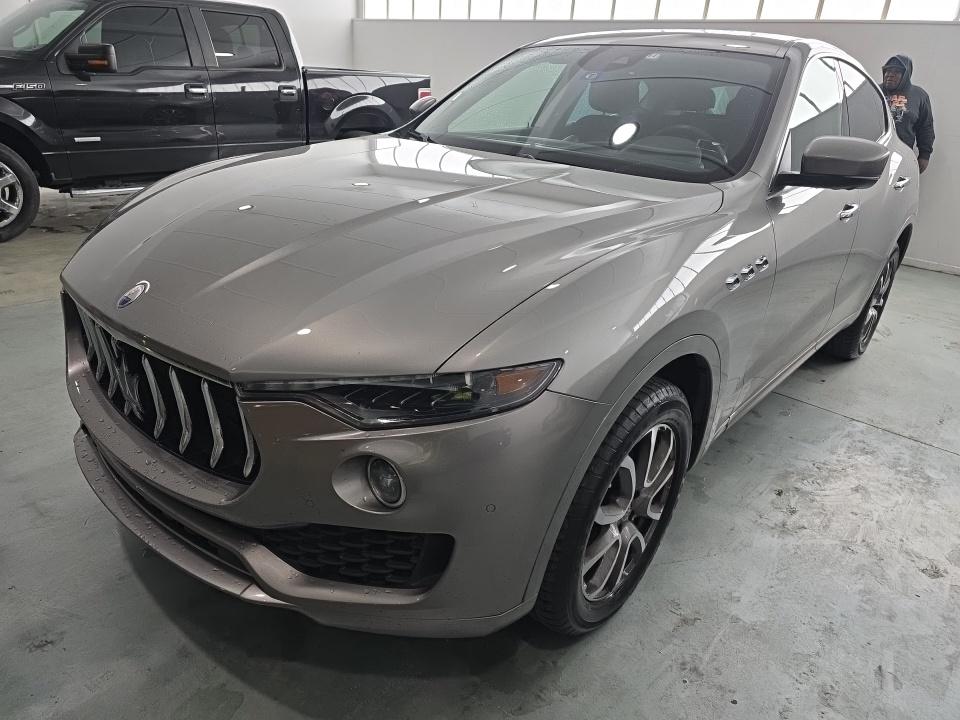 2019 Maserati Levante Base AWD
