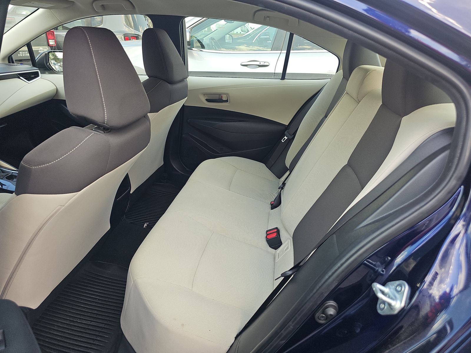 2022 Toyota Corolla LE FWD