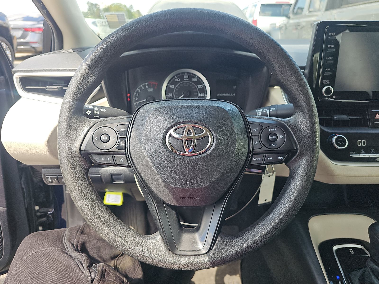 2022 Toyota Corolla LE FWD