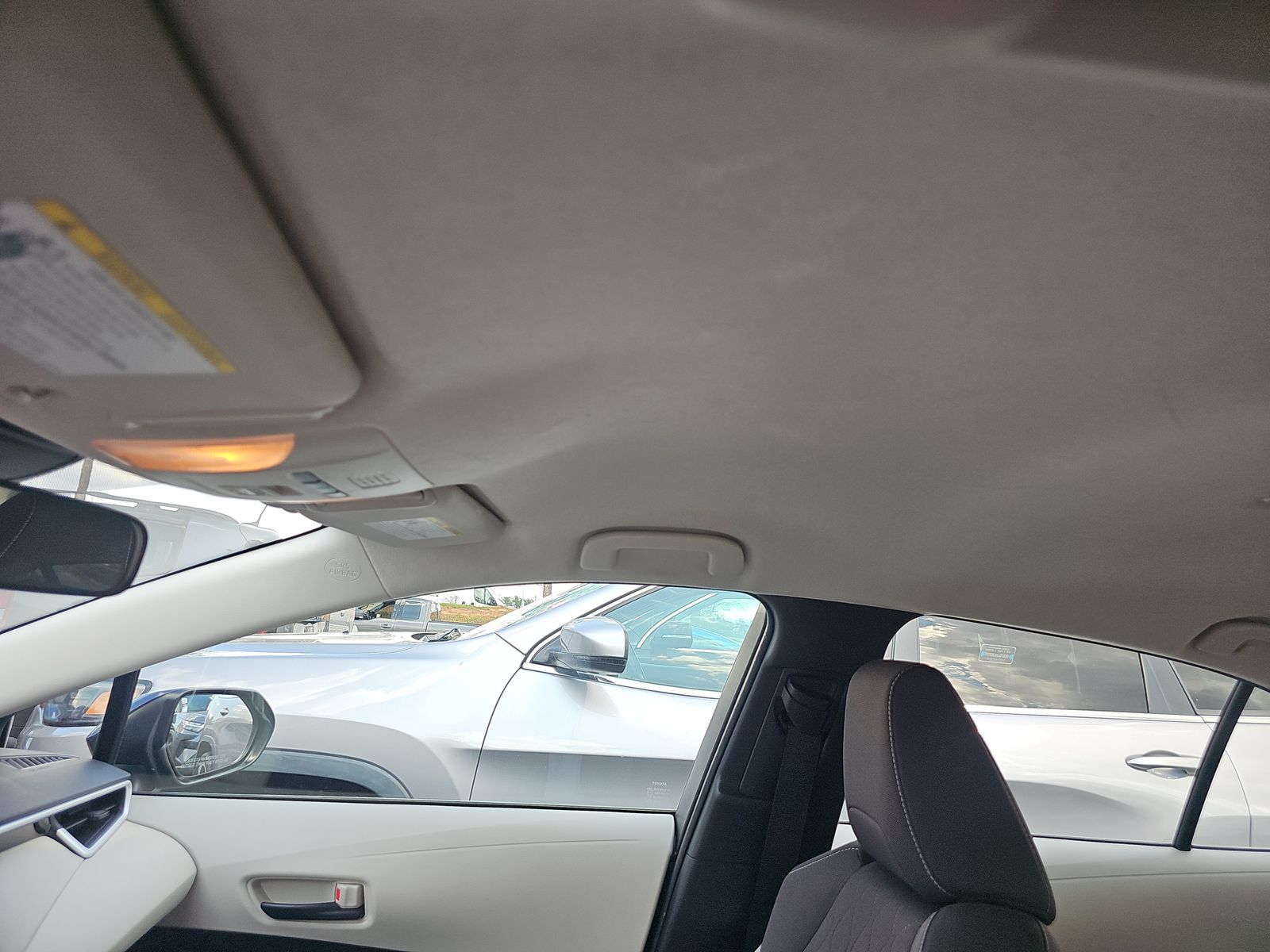 2022 Toyota Corolla LE FWD