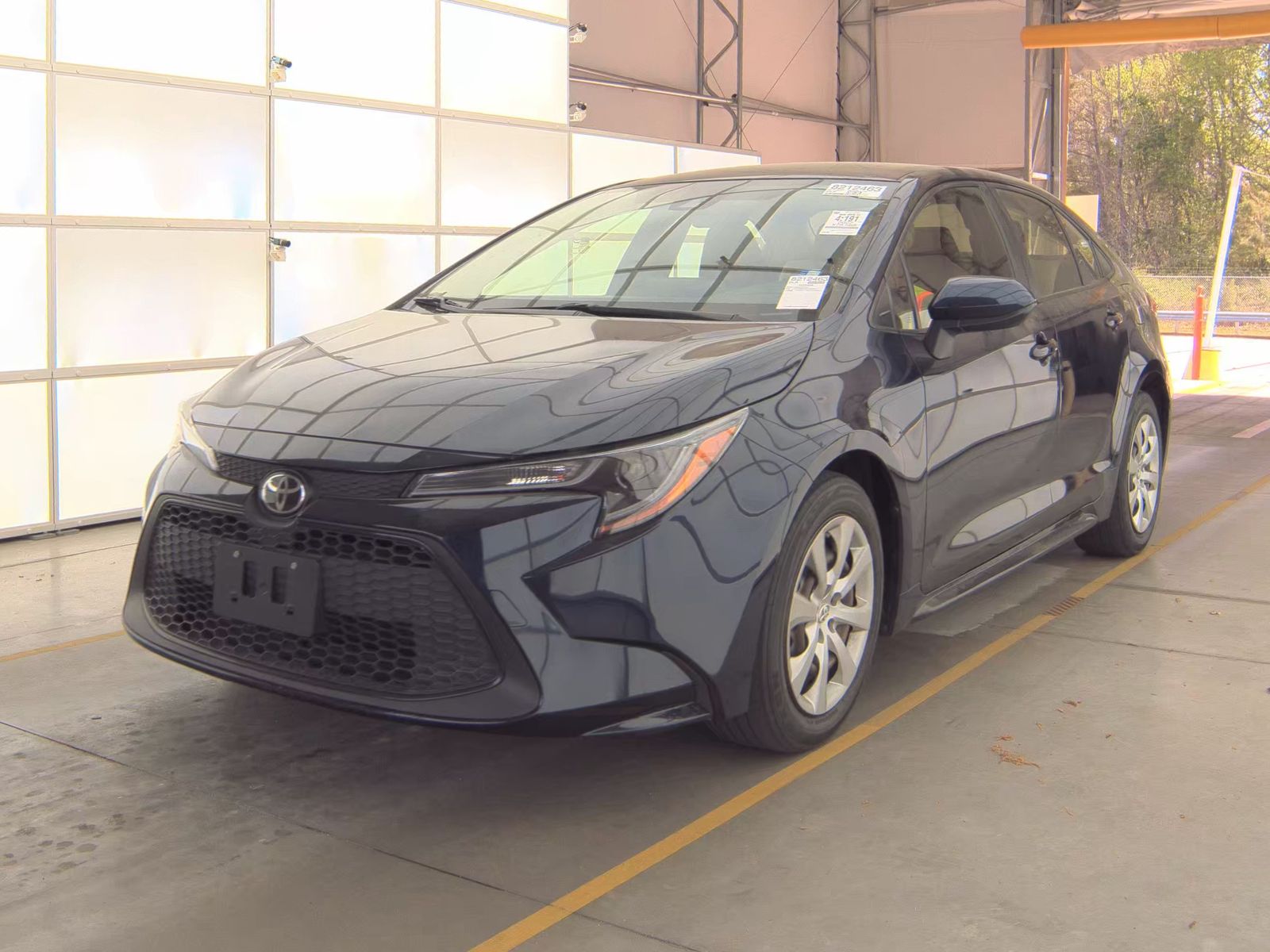 2022 Toyota Corolla LE FWD
