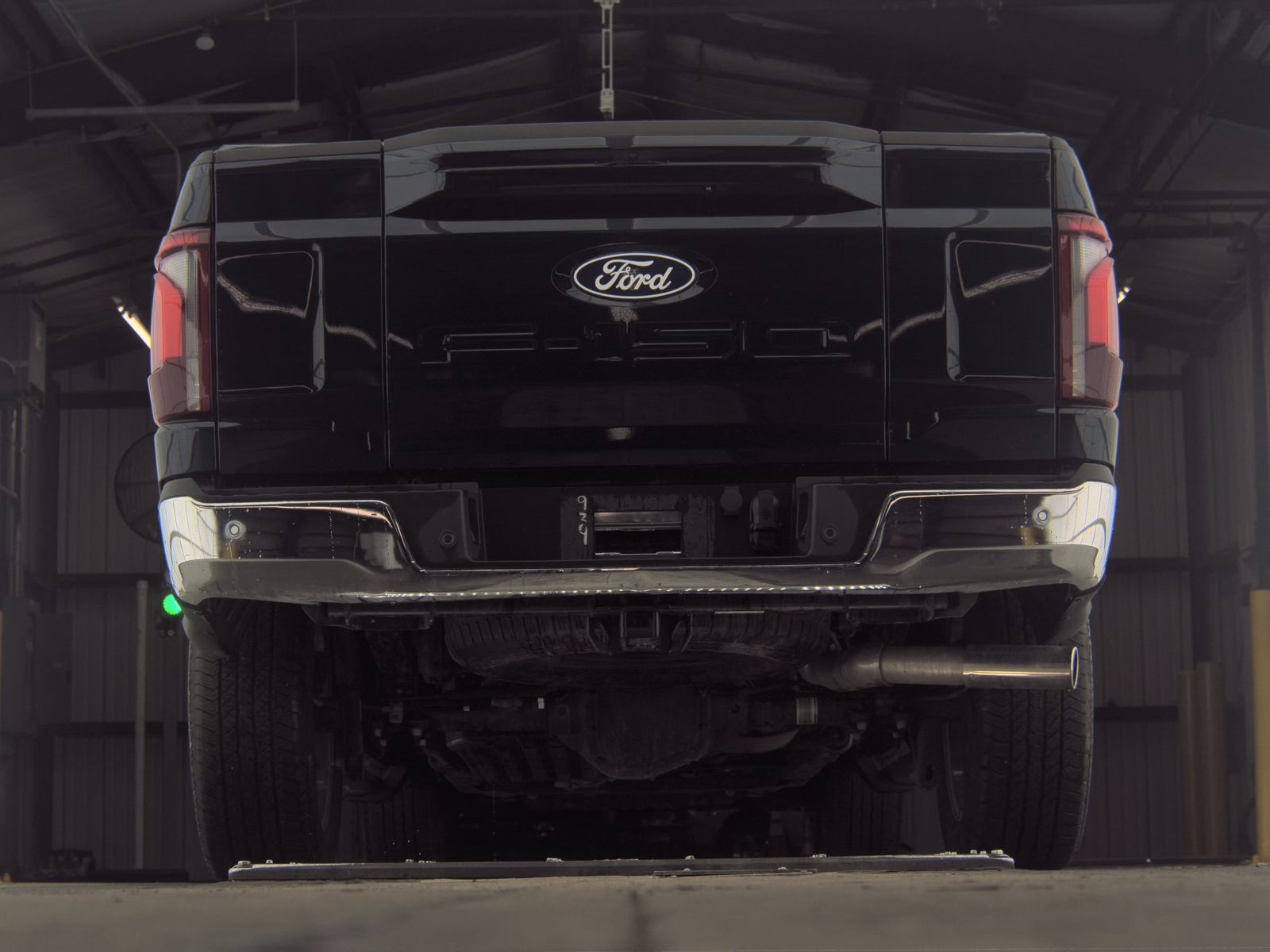 2025 Ford F-150 Hybrid Lariat AWD