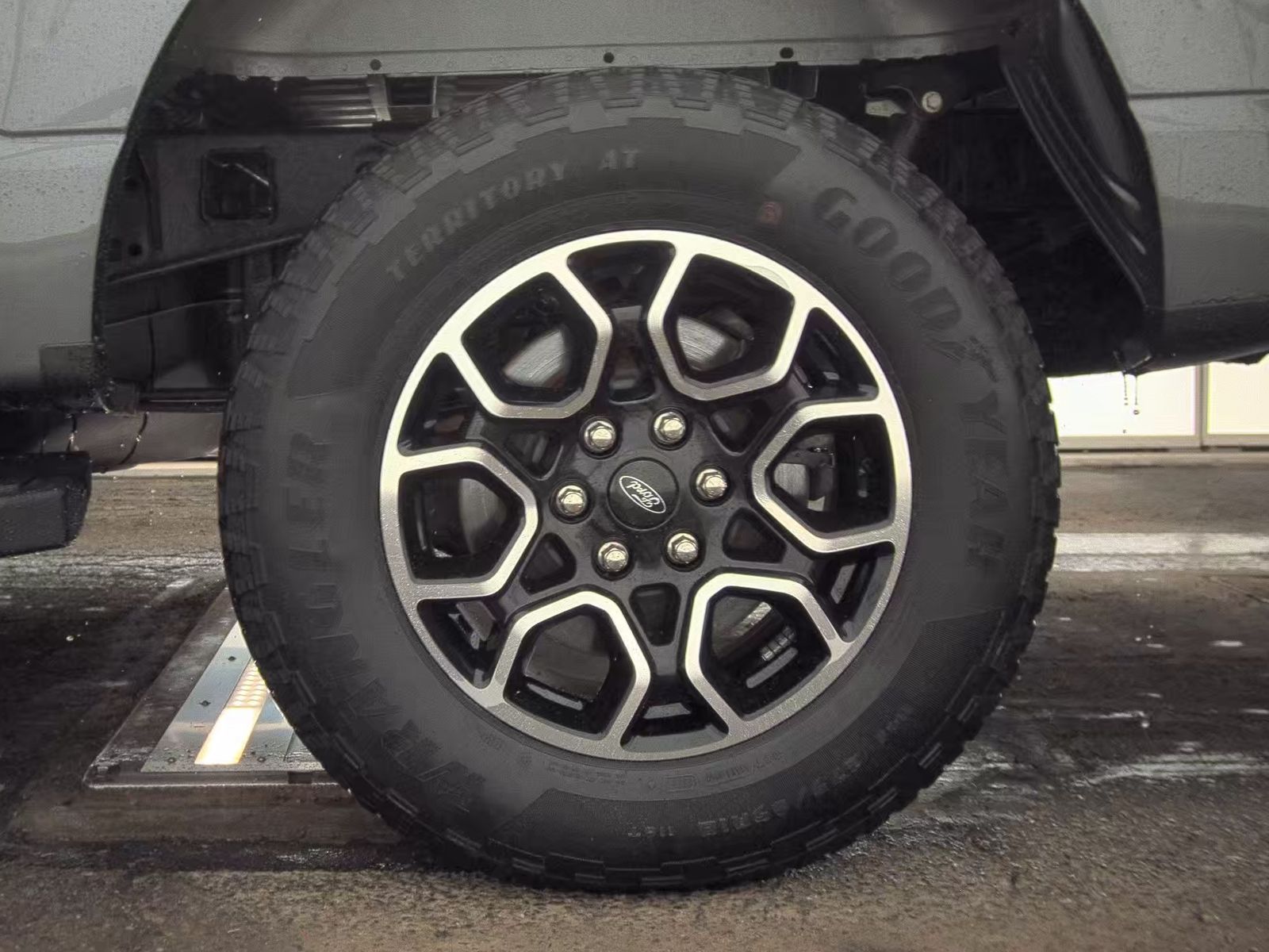 2023 Ford F-150 XLT AWD