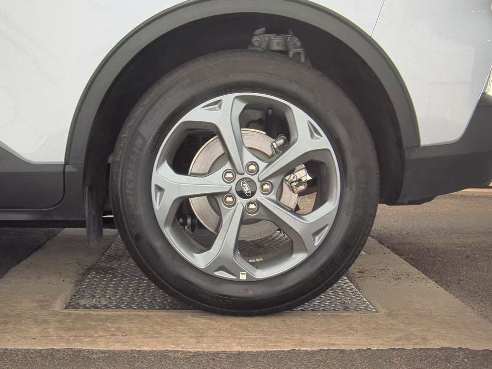 2025 Ford Escape ST-Line FWD