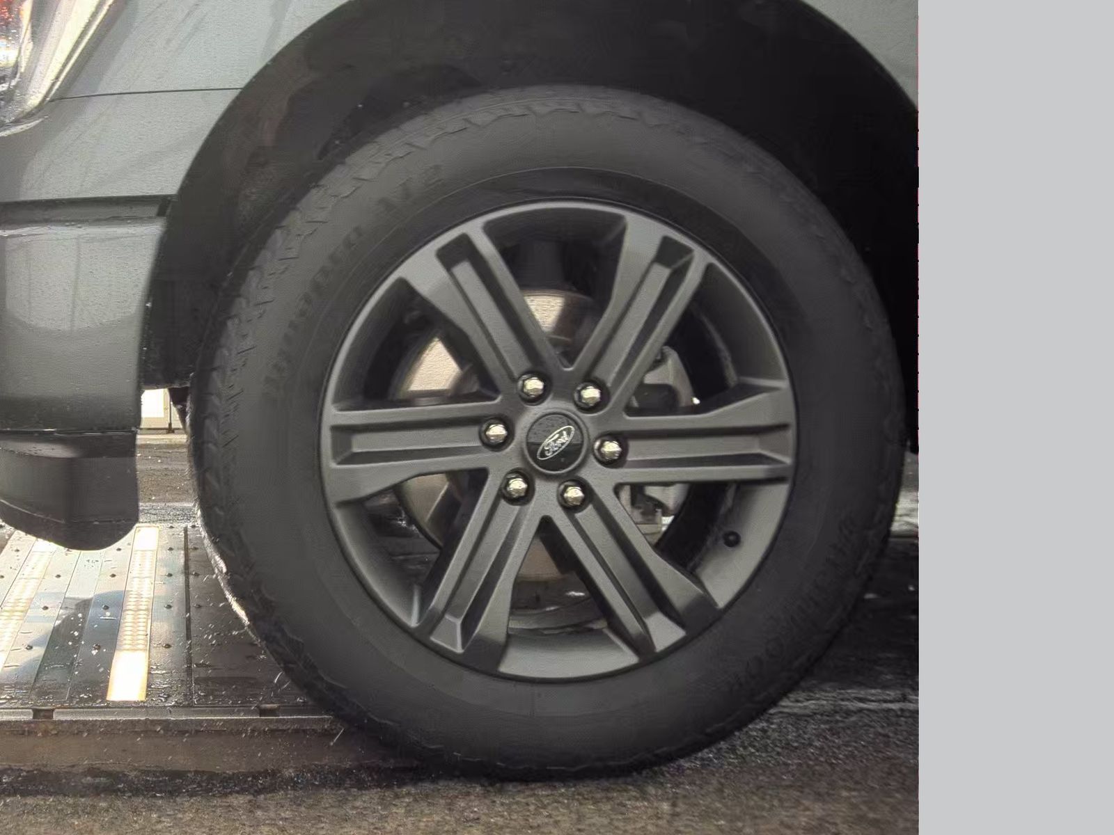 2023 Ford F-150 Hybrid Lariat AWD