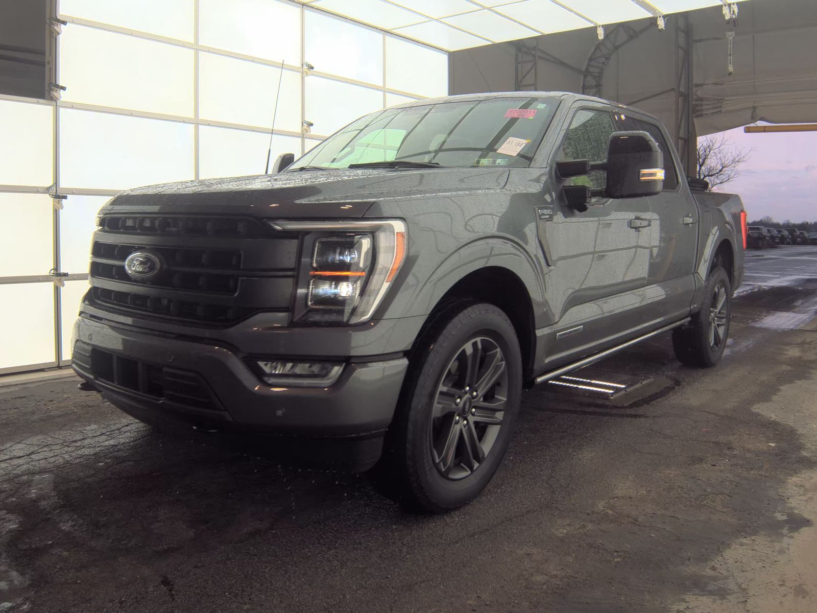 2023 Ford F-150 Hybrid Lariat AWD