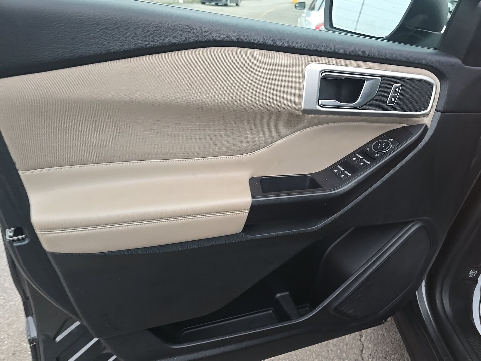 2020 Ford Explorer XLT RWD