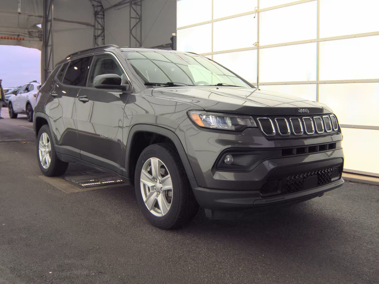 JEEP LATITUDE - 5
