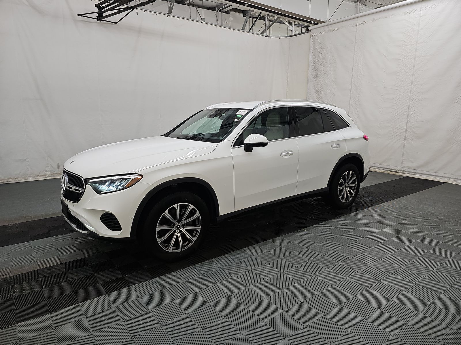 MERCEDES-BENZ GLC-CLASS - 1