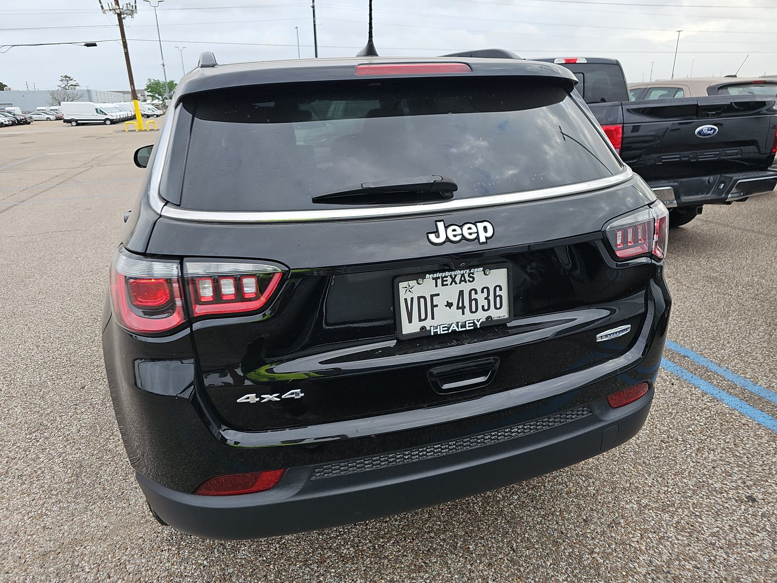 JEEP LATITUDE - 6