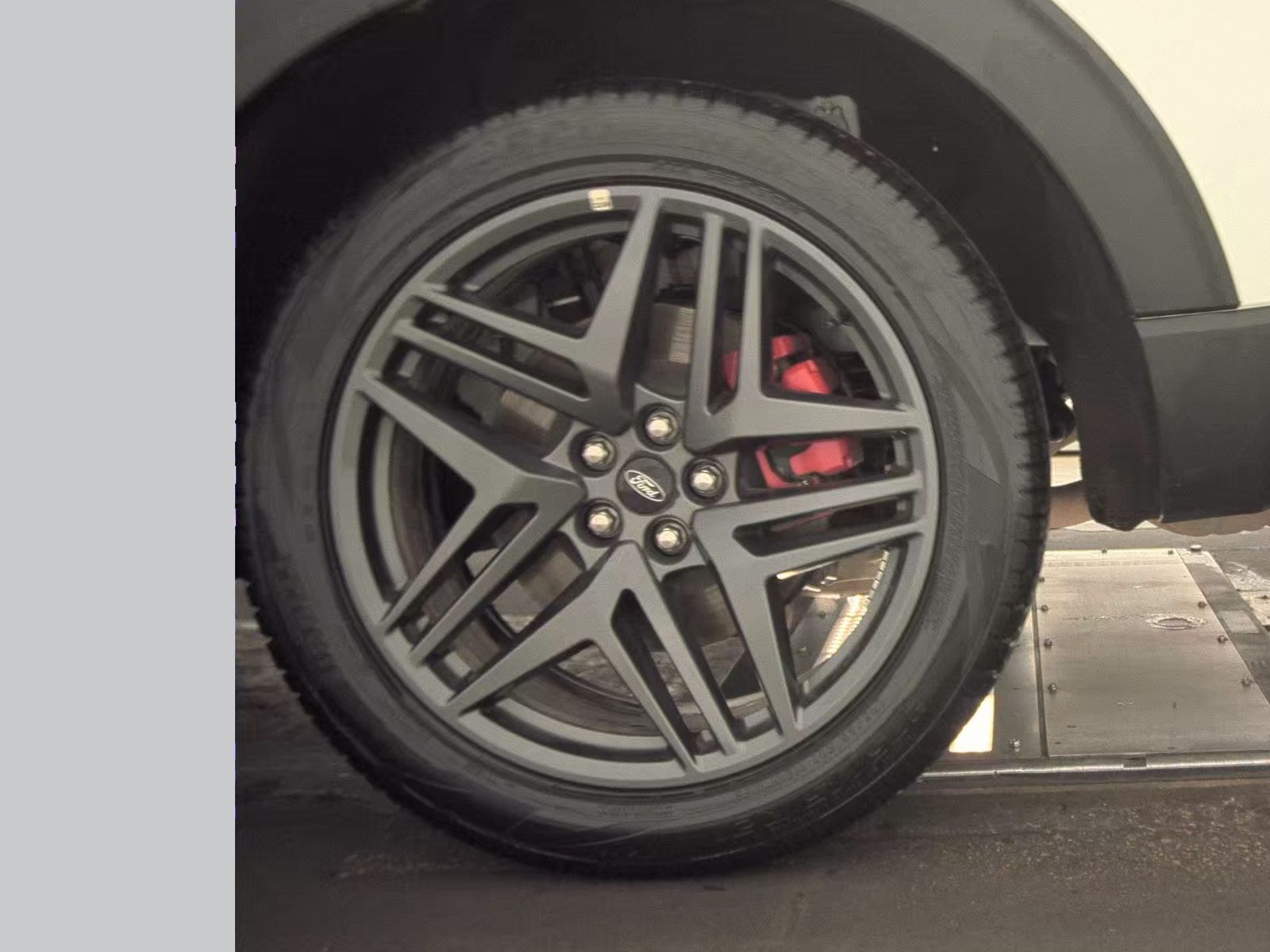 2025 Ford Explorer ST-Line AWD