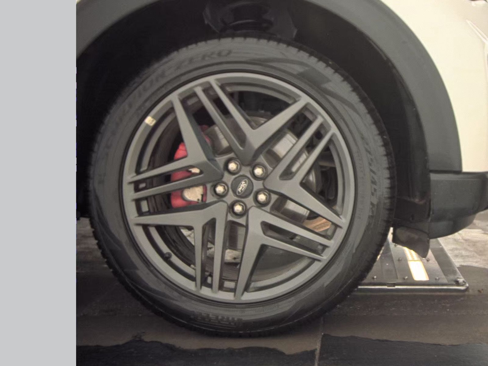 2025 Ford Explorer ST-Line AWD