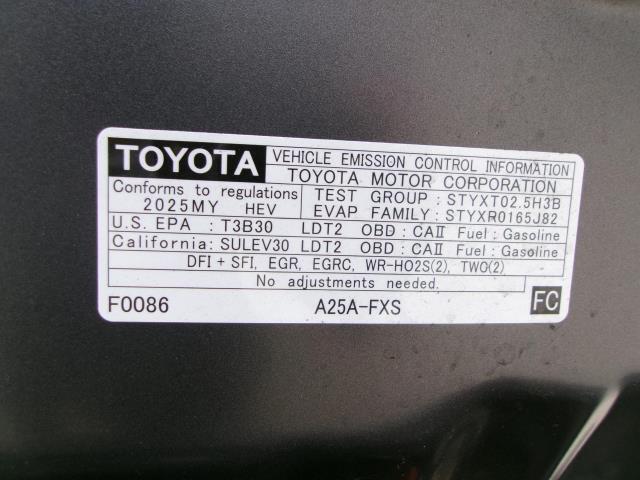 2025 Toyota RAV4 Hybrid XLE AWD