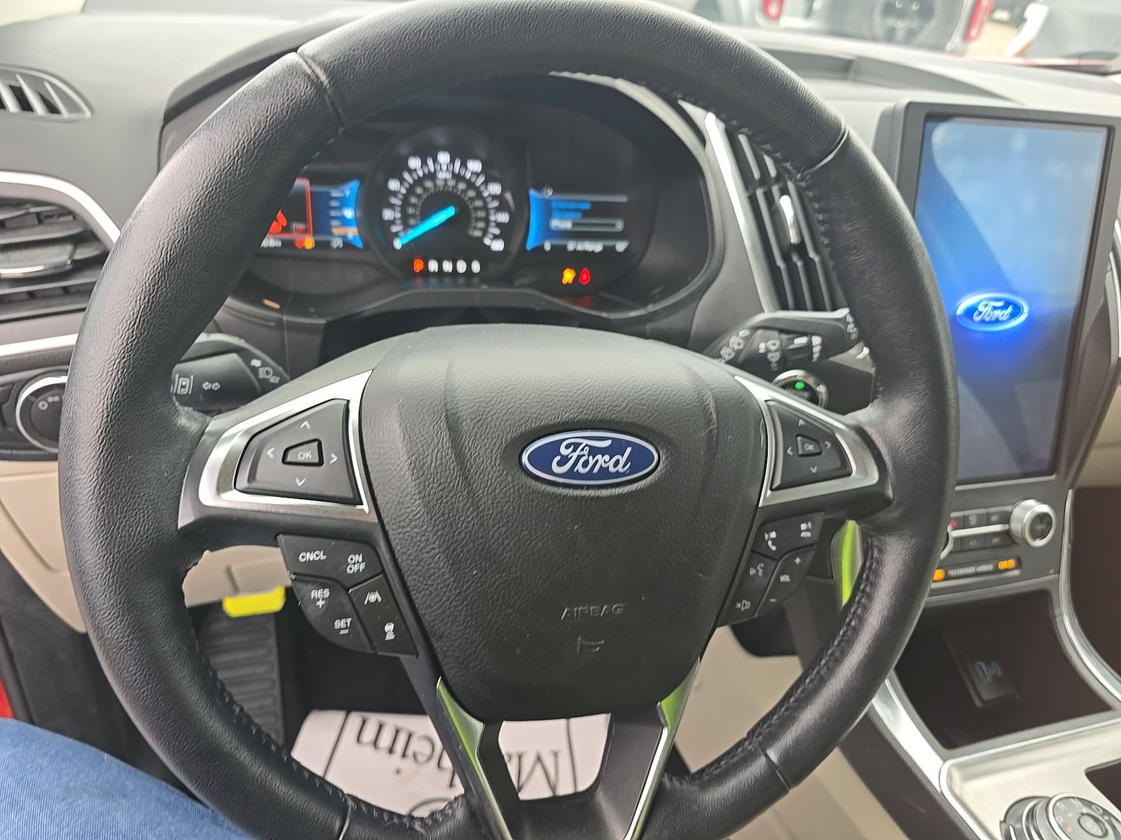 2023 Ford Edge Titanium AWD