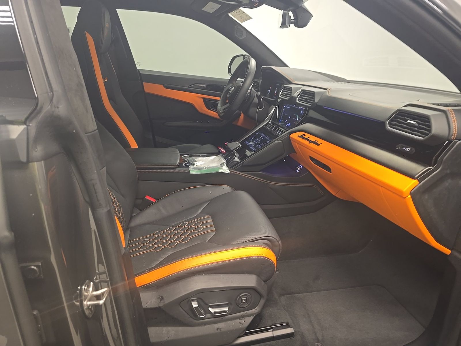 2024 Lamborghini Urus S AWD