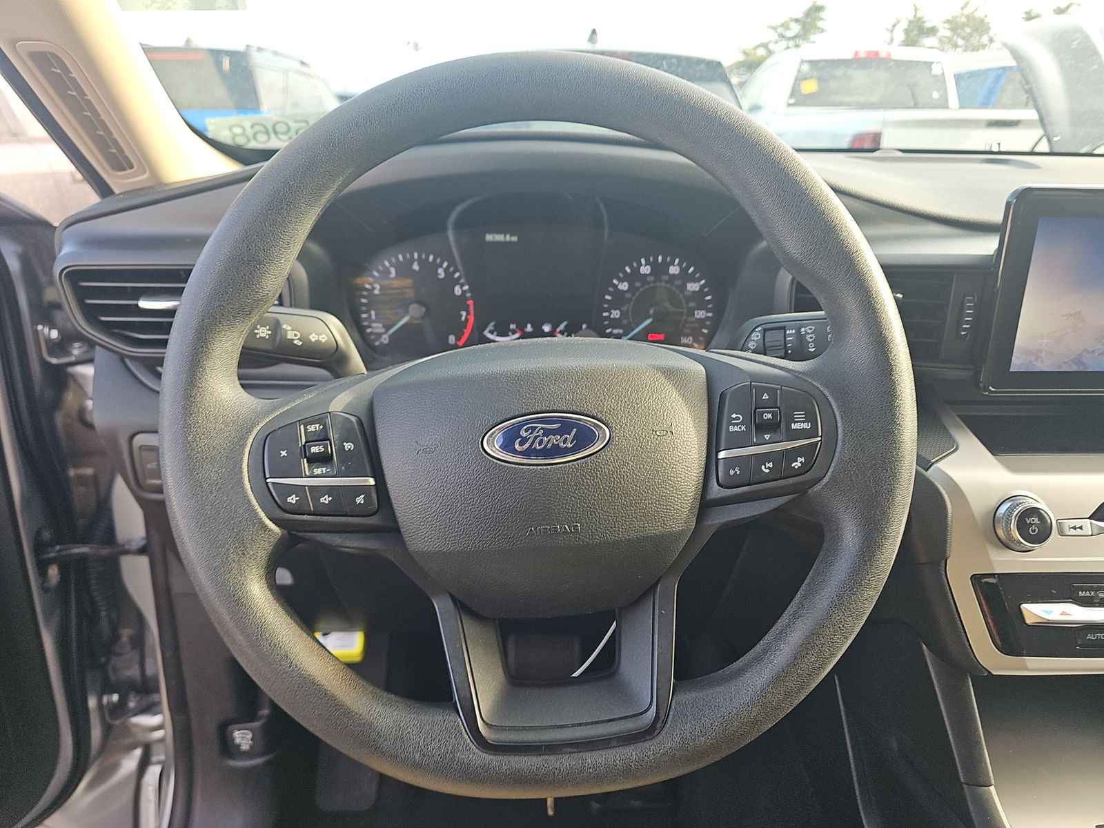 2022 Ford Explorer Base AWD