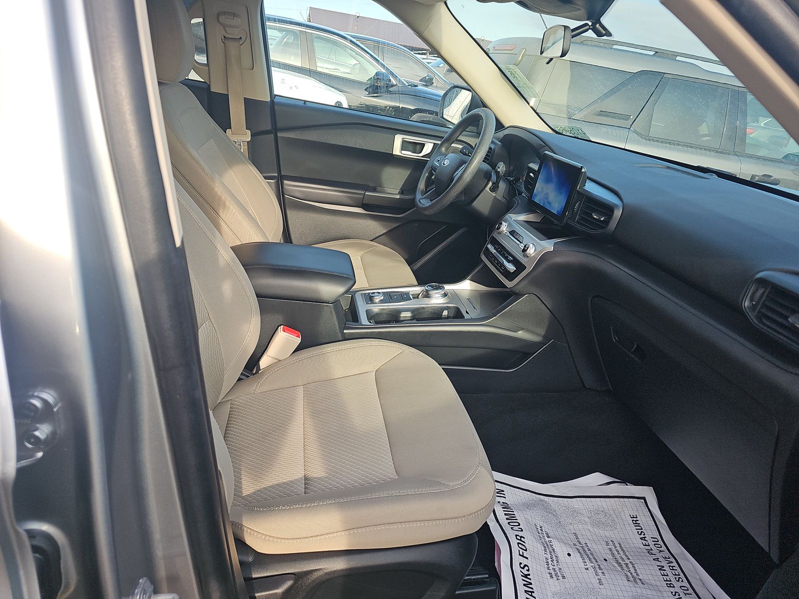 2022 Ford Explorer Base AWD