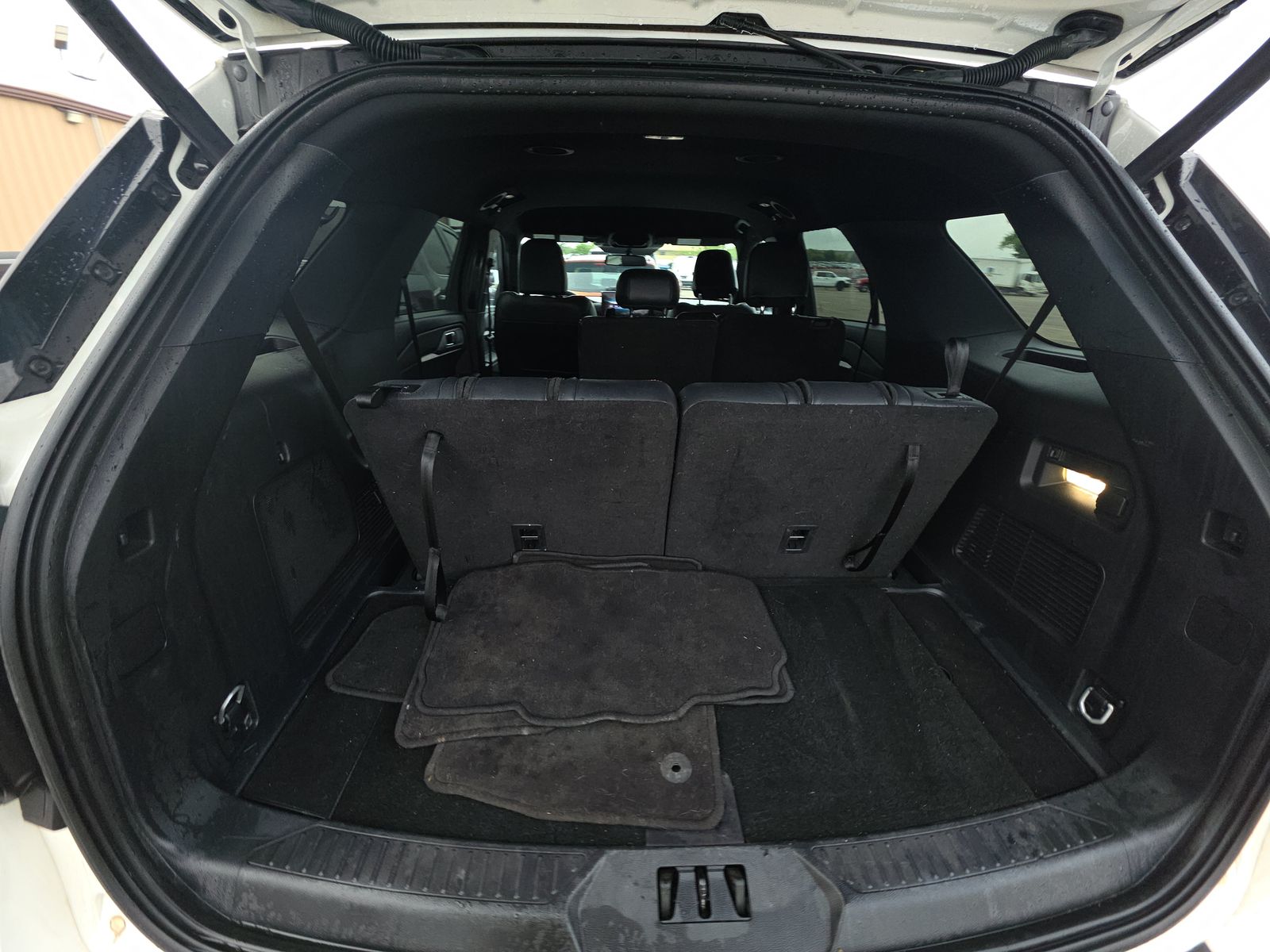 2025 Ford Explorer ST-Line AWD