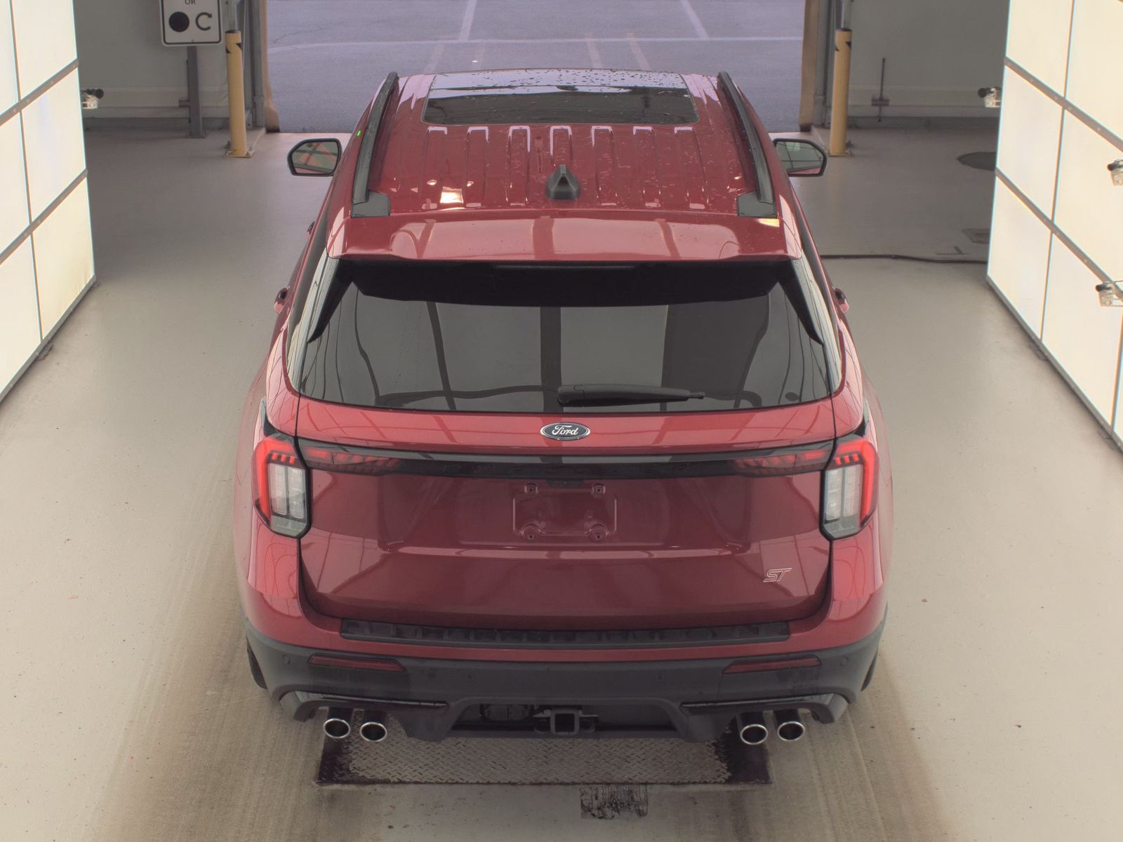 2025 Ford Explorer ST AWD