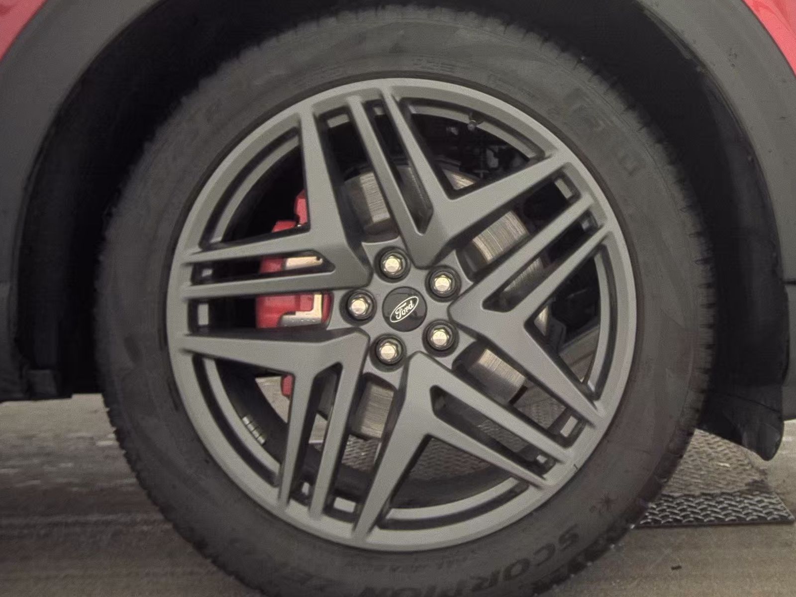 2025 Ford Explorer ST AWD