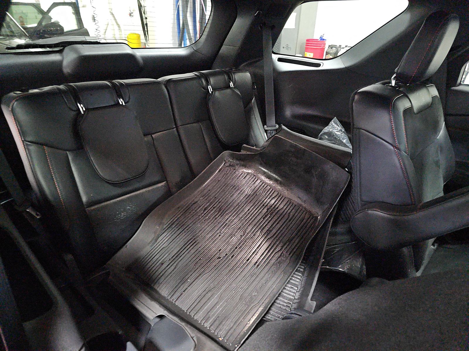 2025 Ford Explorer ST AWD