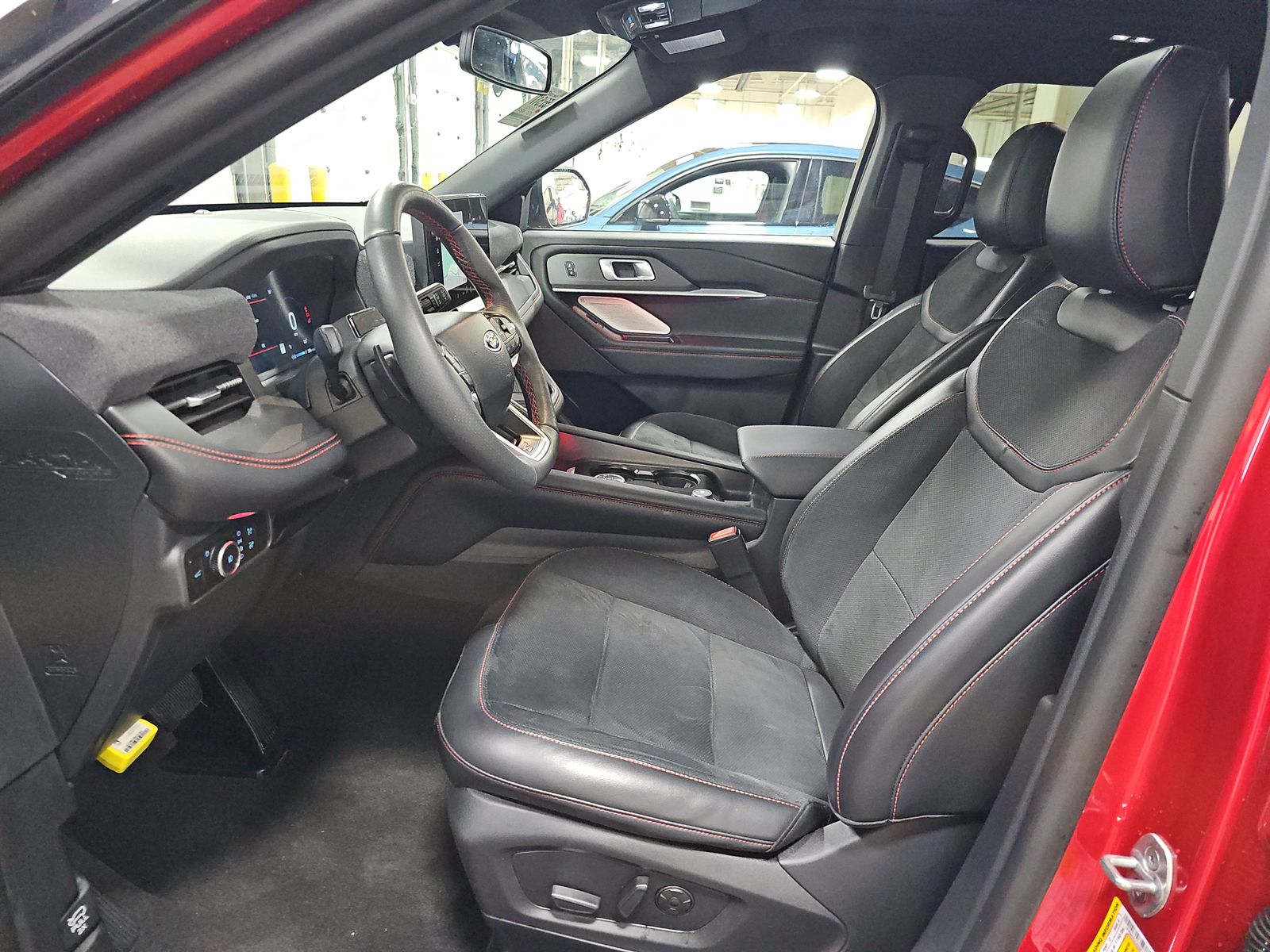 2025 Ford Explorer ST AWD