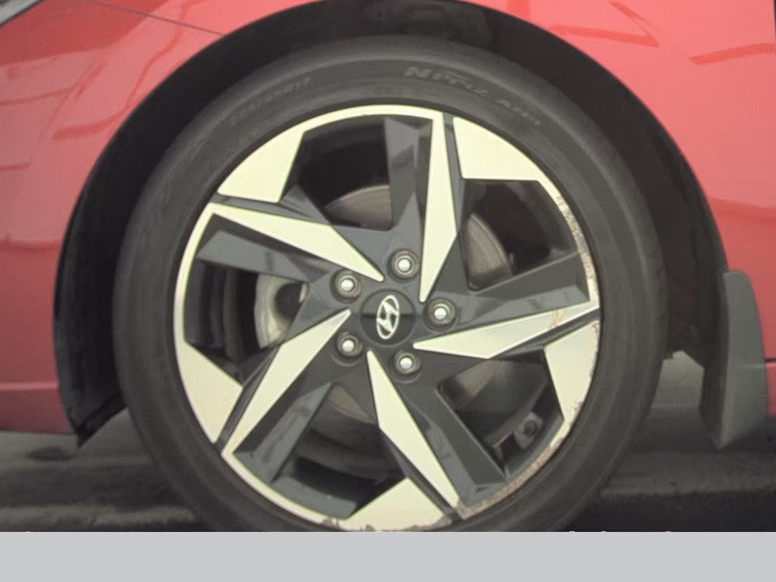 HYUNDAI LIMITED - 10