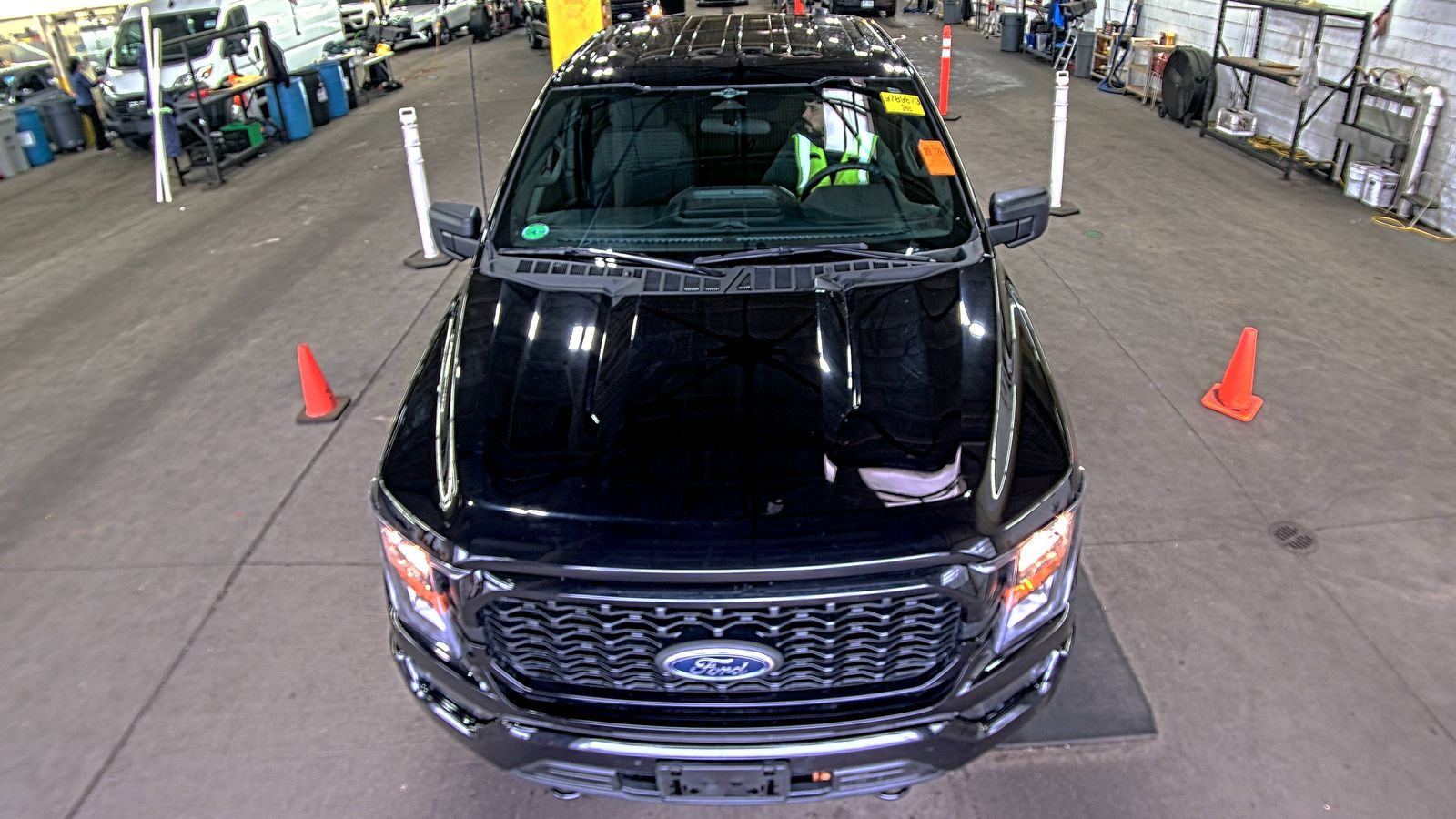 2023 Ford F-150 XL AWD