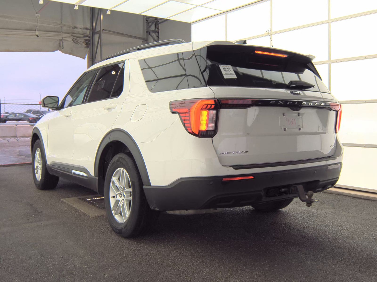 2025 Ford Explorer Active AWD