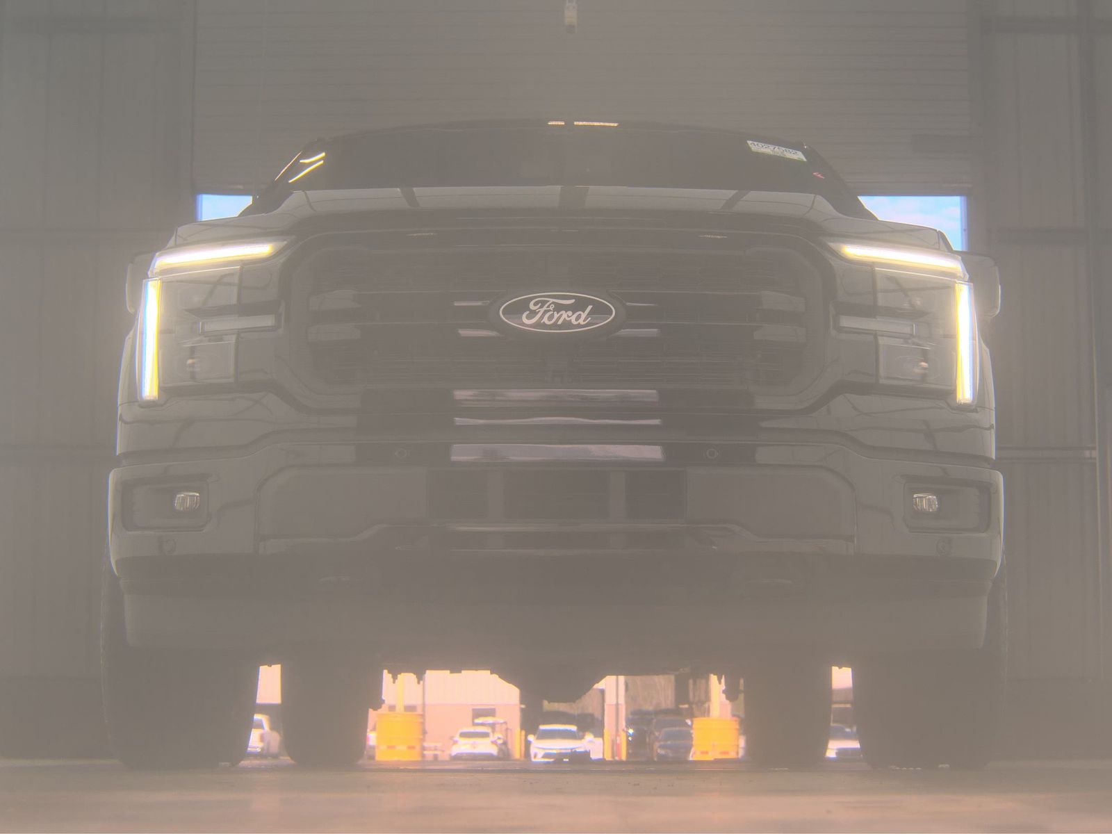 2025 Ford F-150 Hybrid Lariat AWD