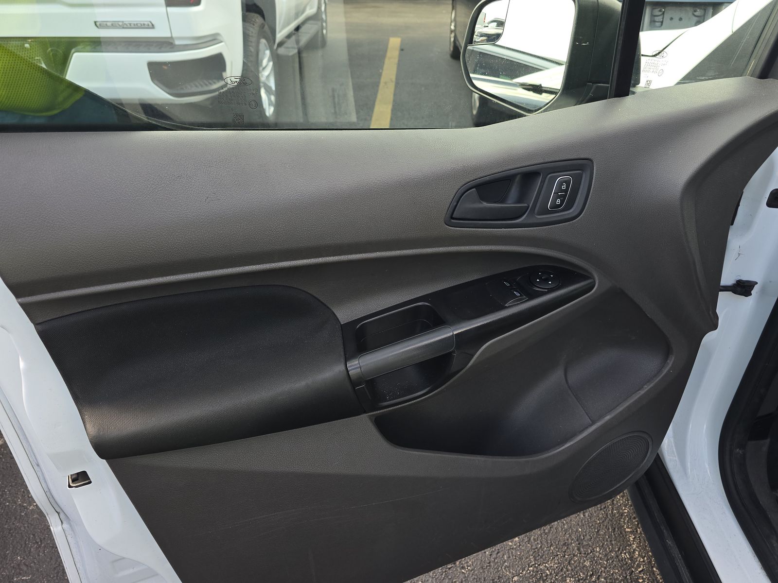 FORD TRANSIT CONNECT - 10