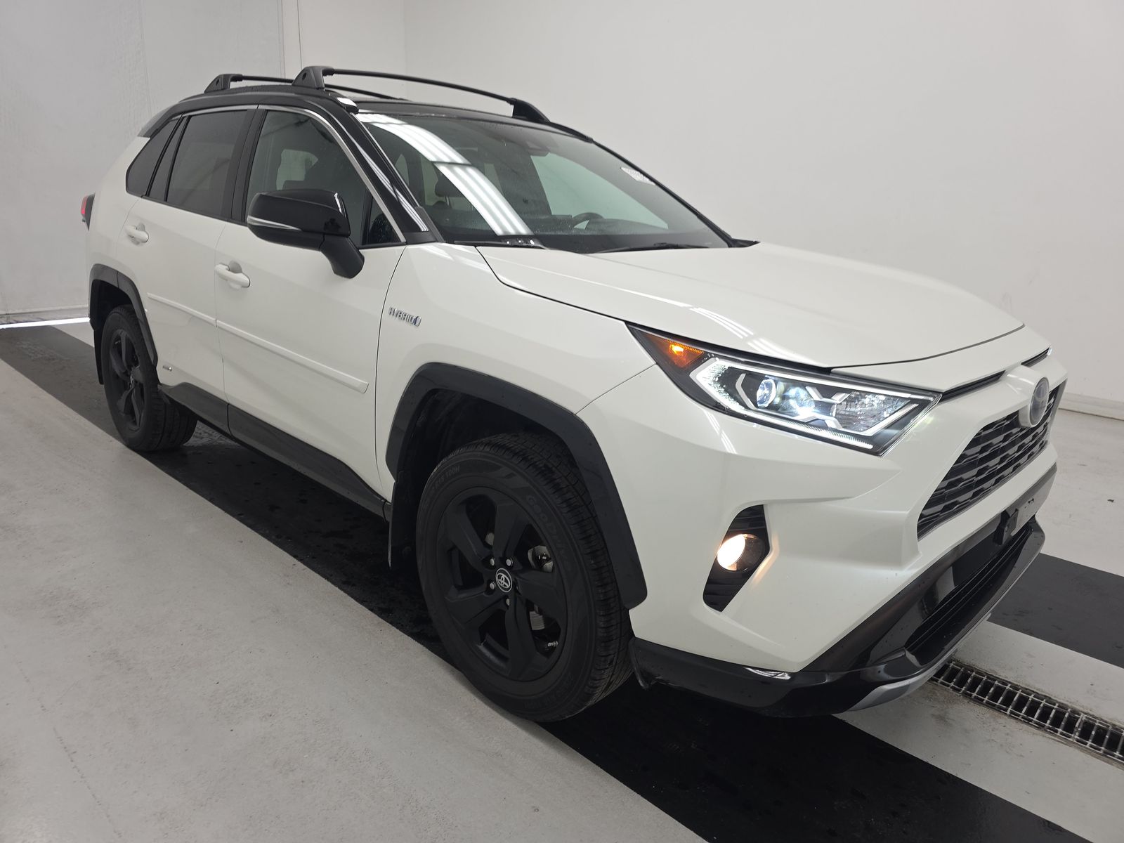 2019 Toyota RAV4 Hybrid XSE AWD