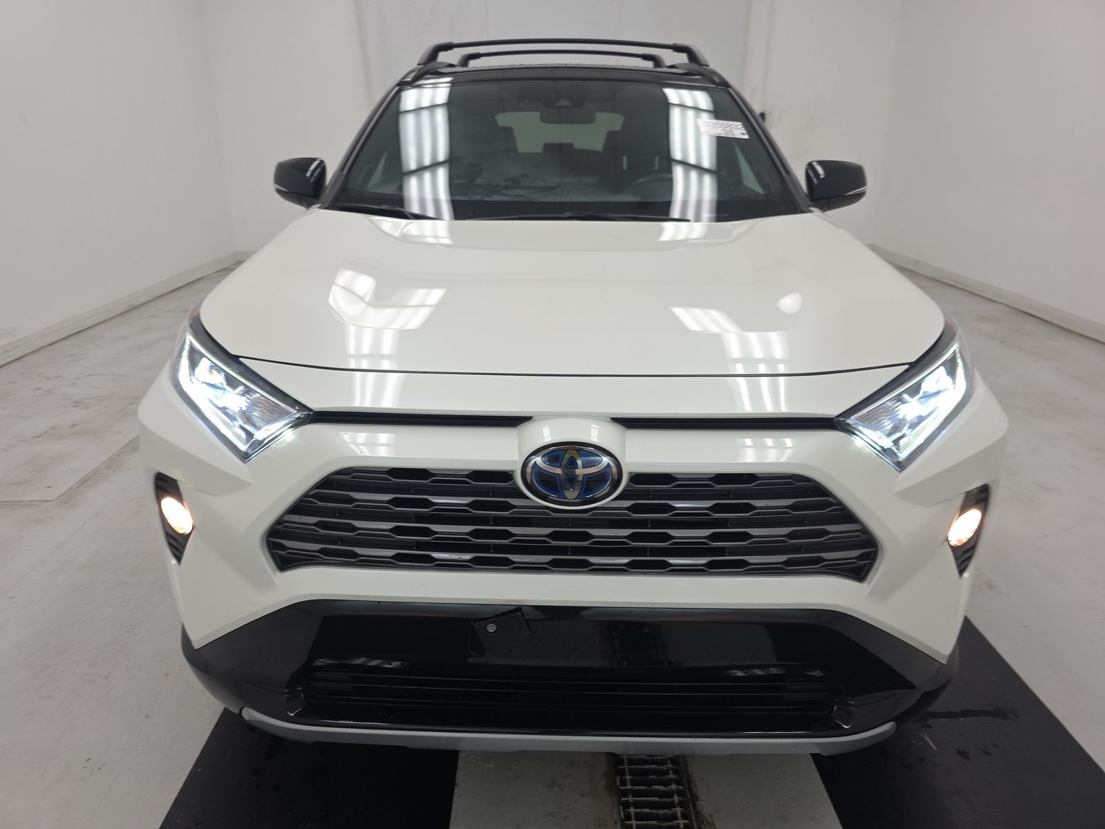 2019 Toyota RAV4 Hybrid XSE AWD