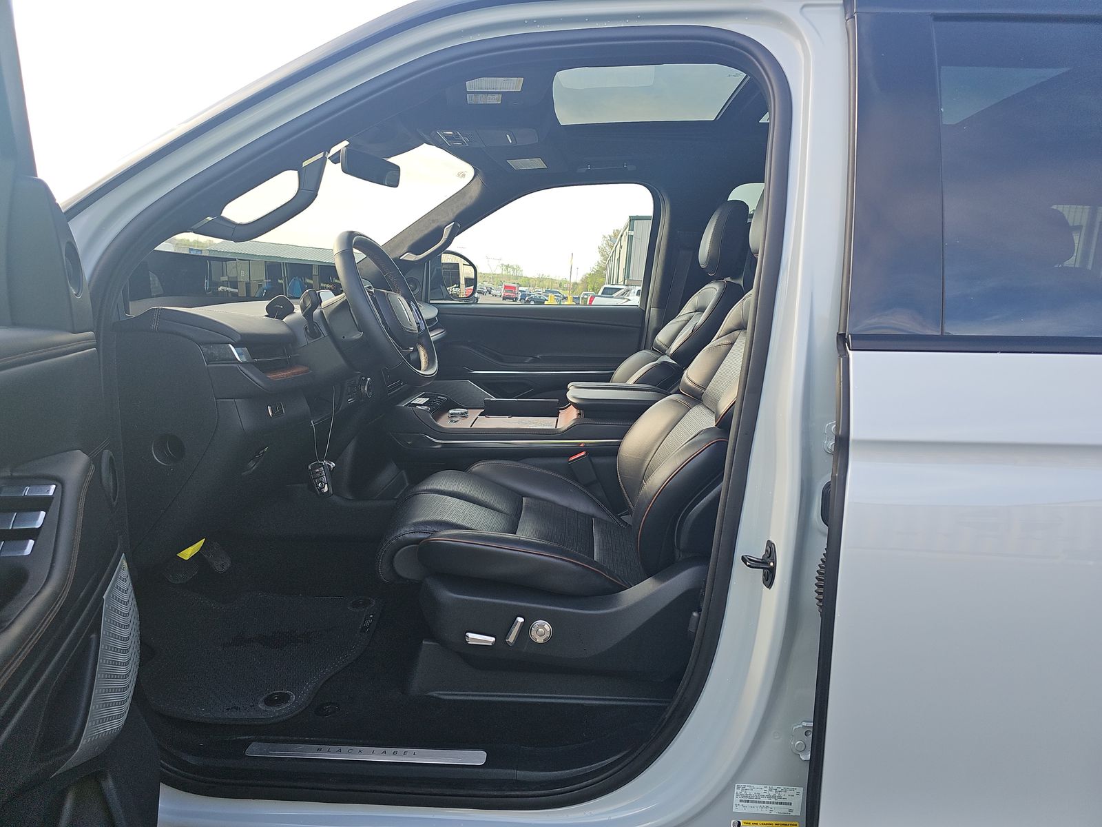 2025 Lincoln Navigator Black Label AWD